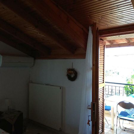 Family Seaside House In Mouries Paralia Dionysiou Exterior foto